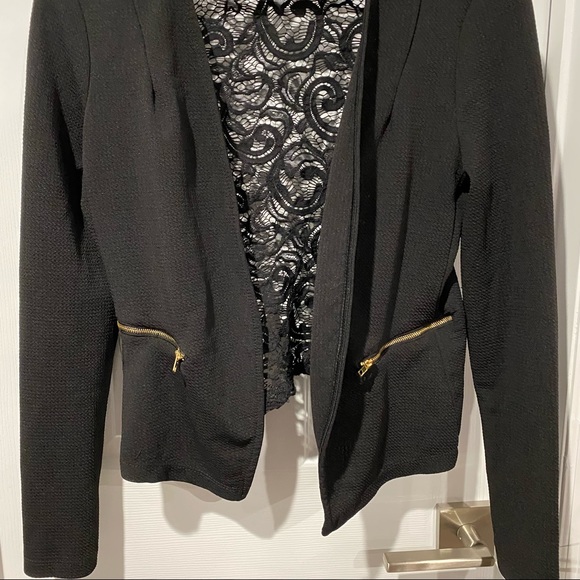 Material Girl Blazer w/Zippers & Lace Back🌹 - Picture 2 of 10